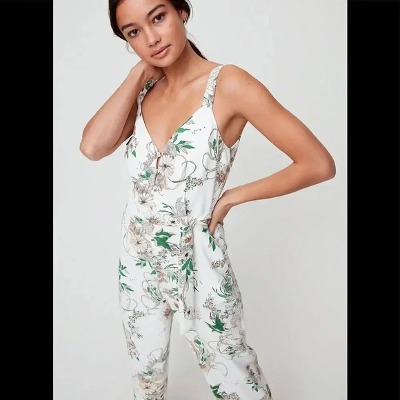 Little Moon Petunia Jumpsuit size 00 - Picture 4 of 16